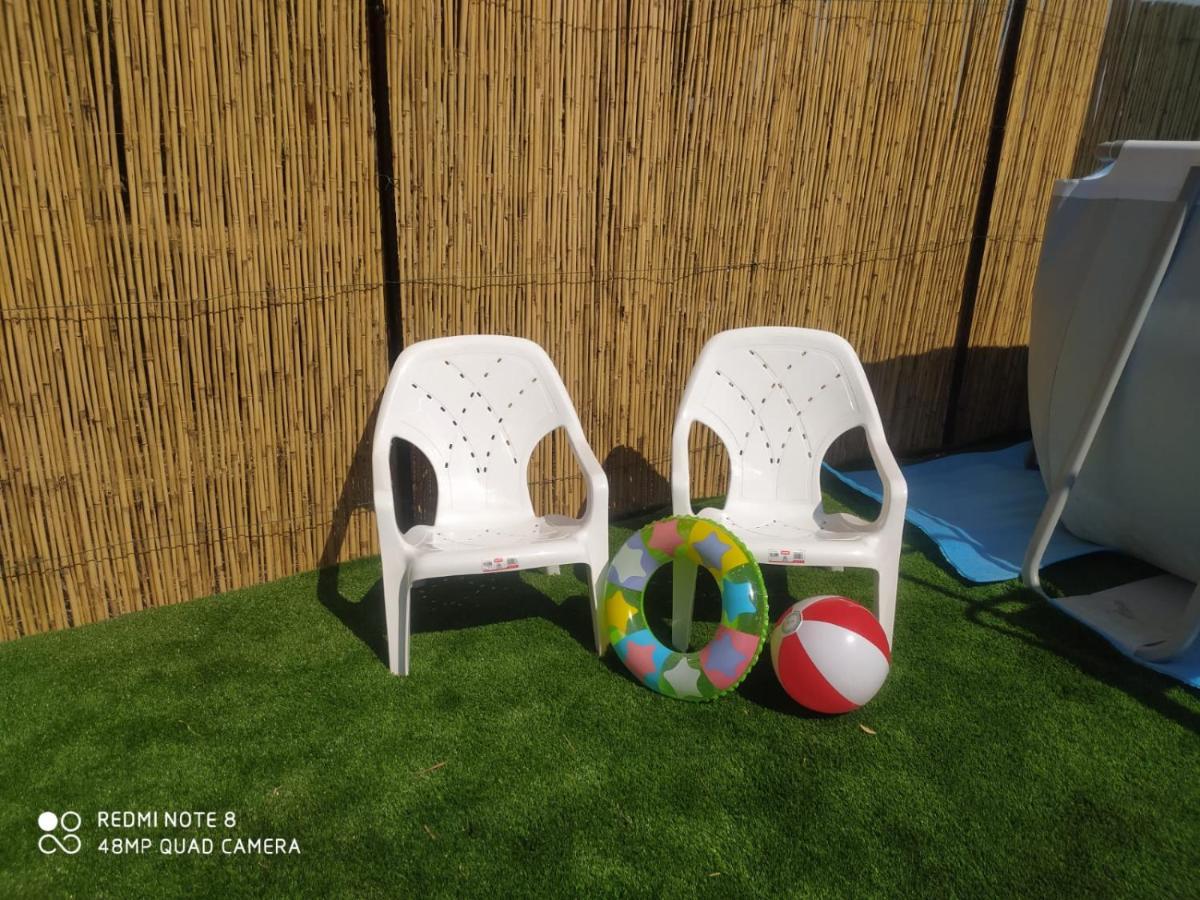 אצל דוד בכפר Apartment Kfar Gidon Exterior photo
